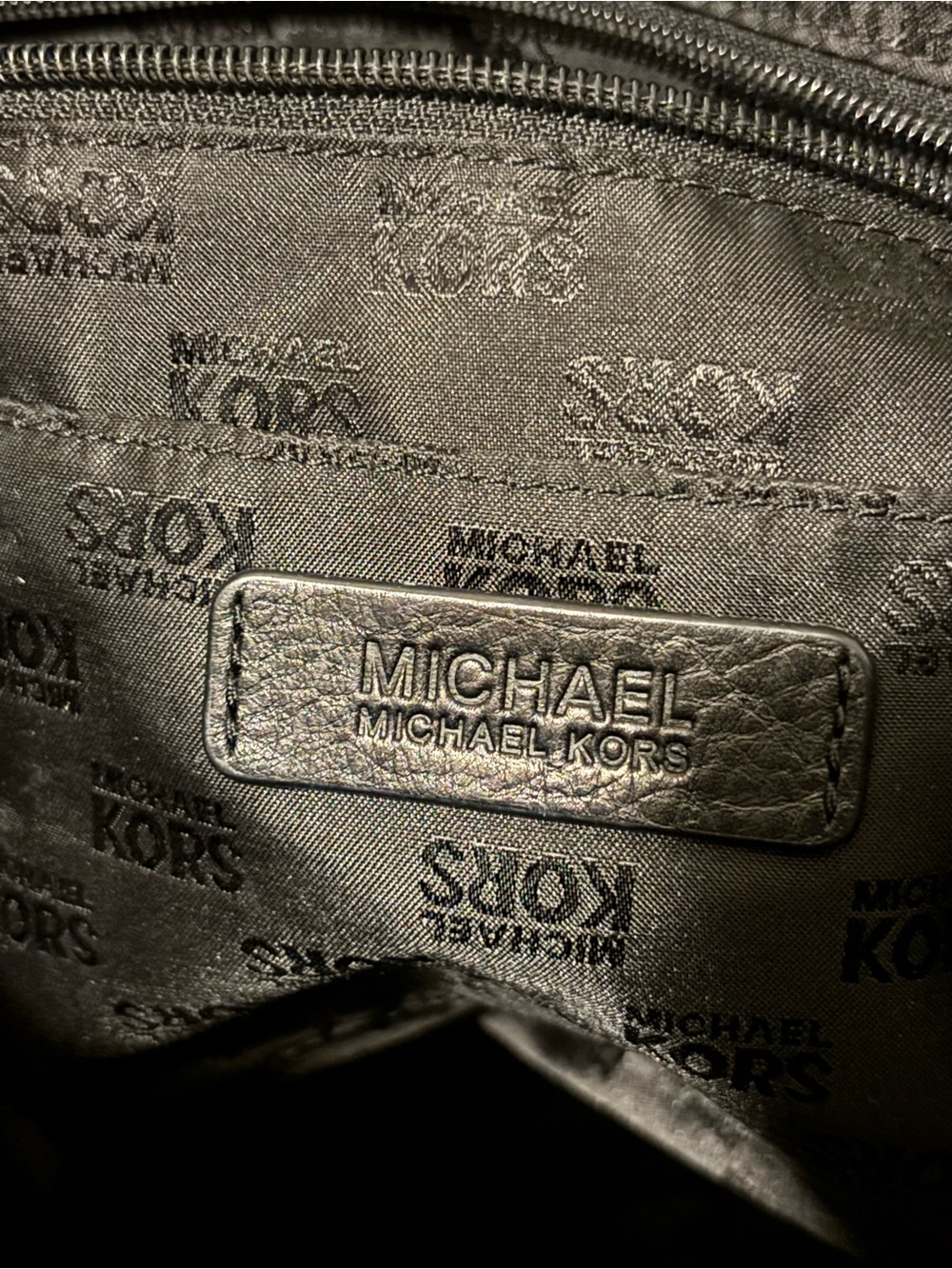 Michael Kors Kempton Monogram Front-Zip Tote Bag - Picture 8 of 11
